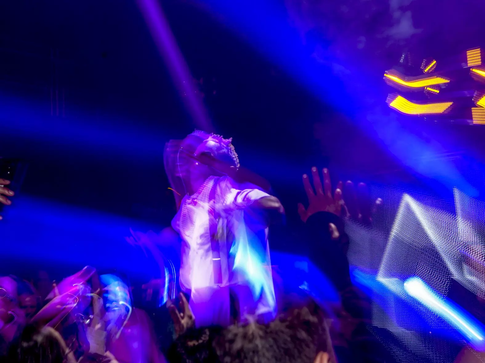 Banner image 3/3