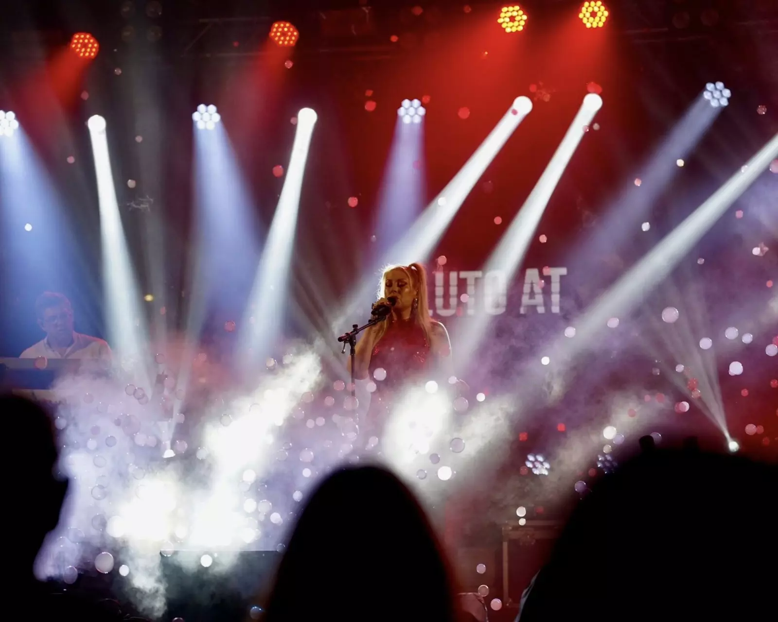 Banner image 2/2